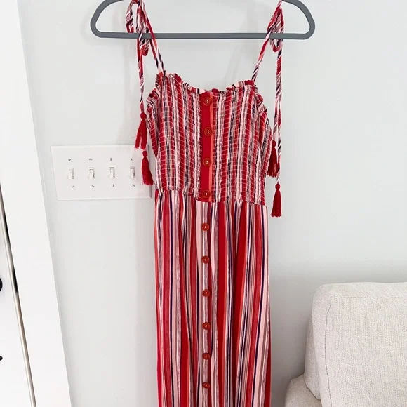 Altard State Smocked Red Dress Sz L - Picture 2 of 6